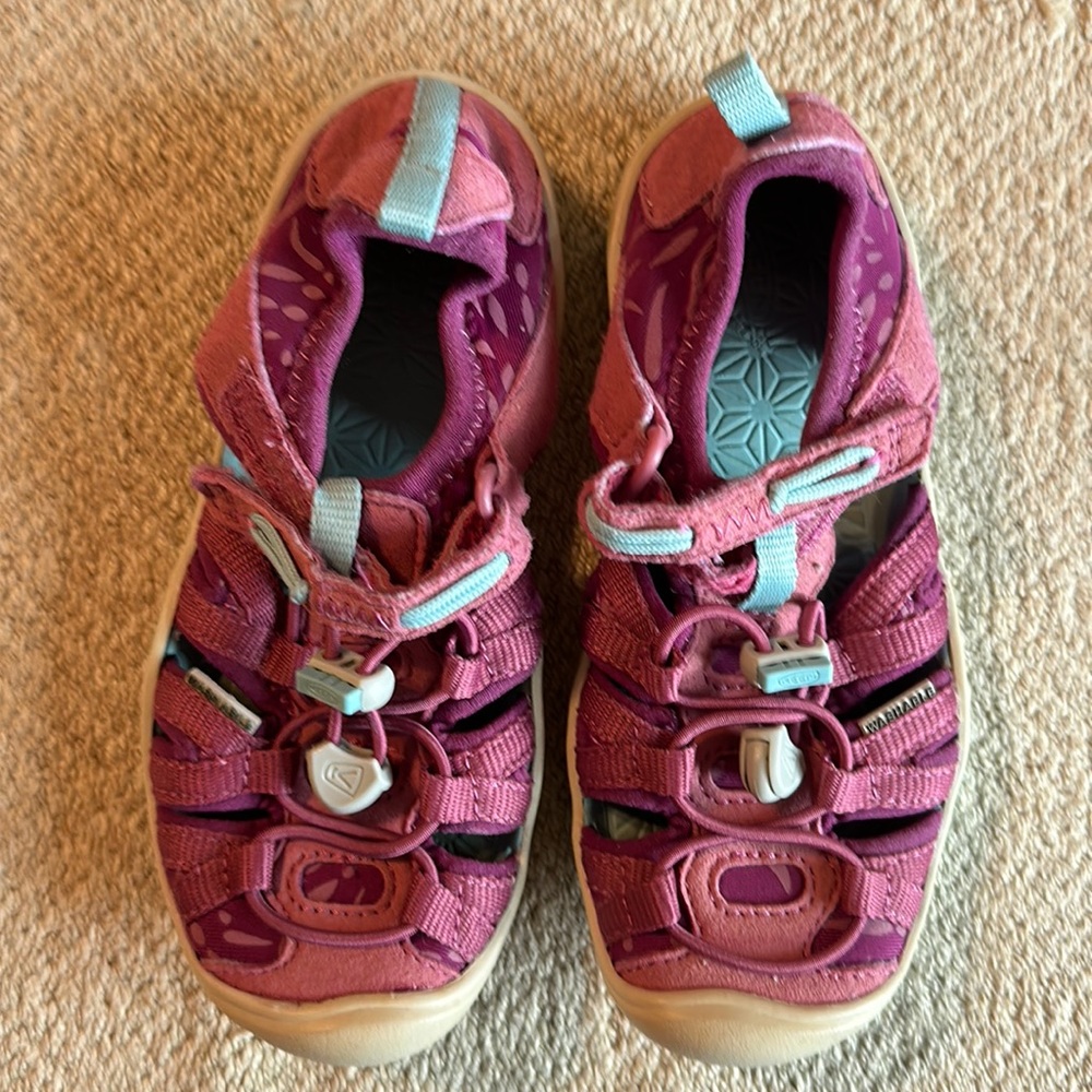 Keen water shoes